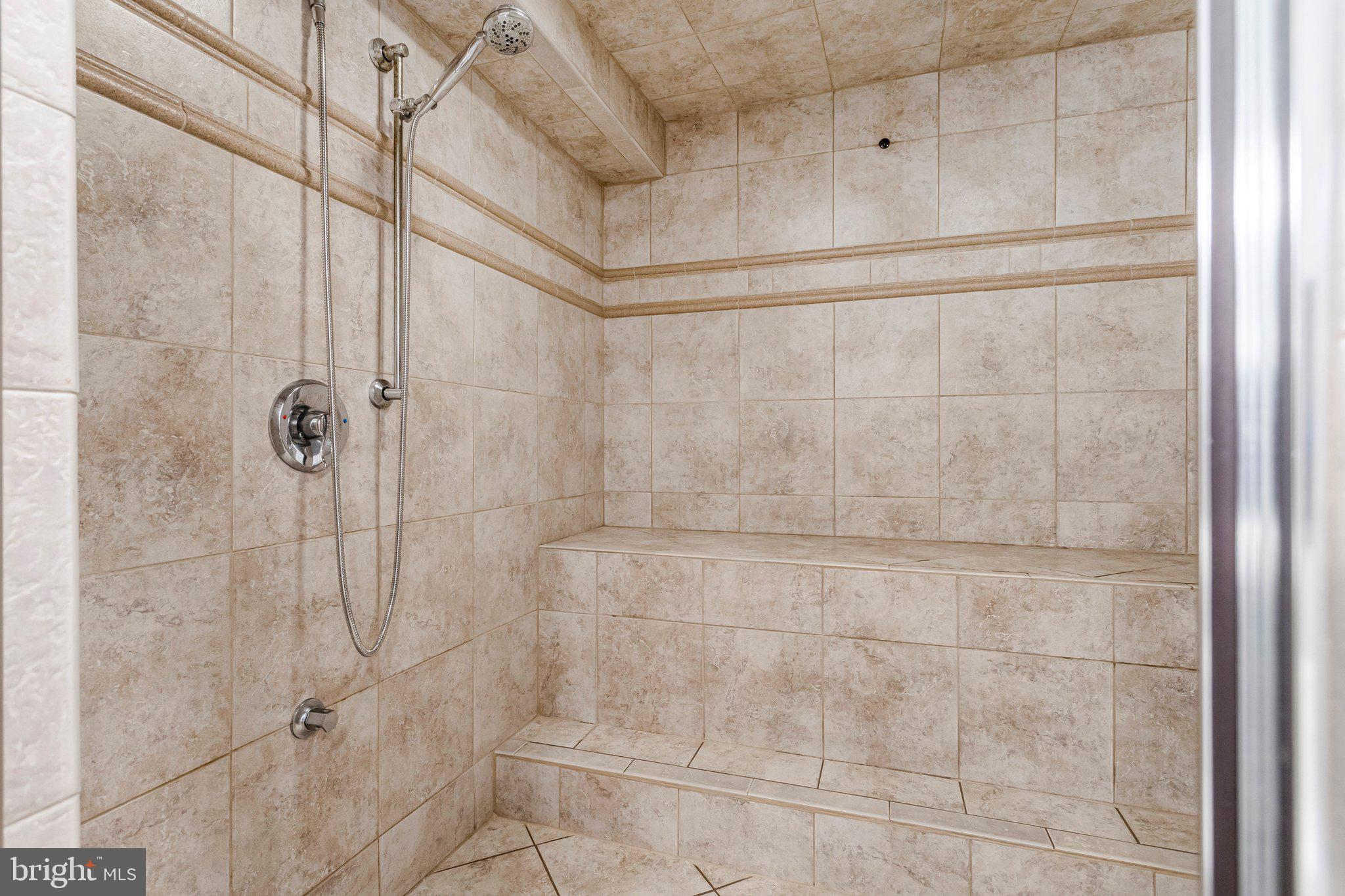 LONGMEADE SUB - Residential