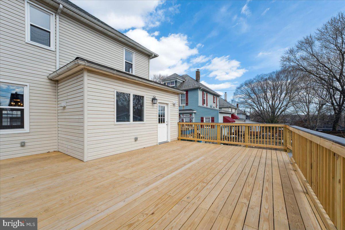 OVERLEA - Residential Lease