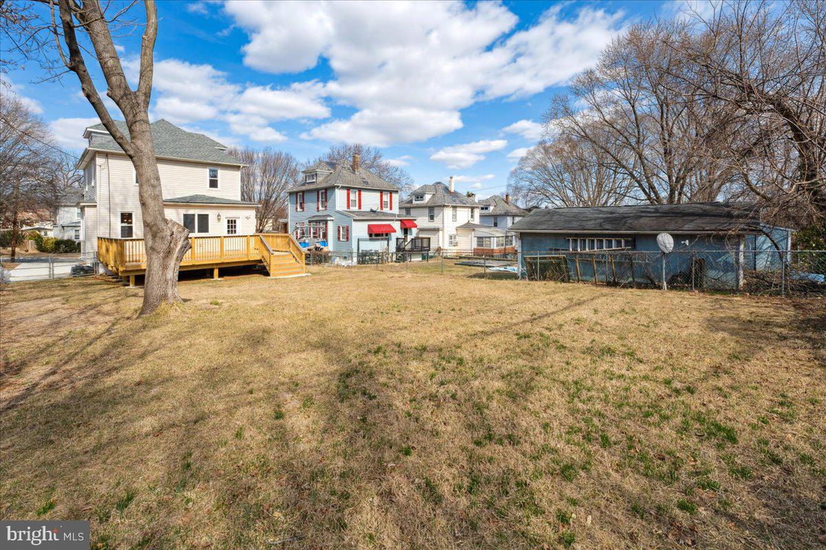 OVERLEA - Residential Lease