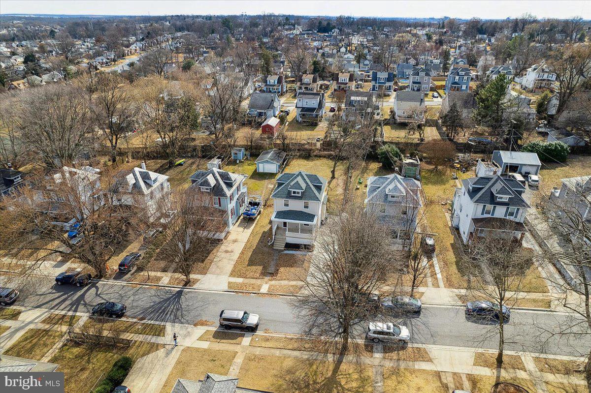 OVERLEA - Residential Lease