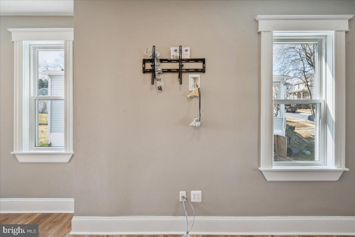 OVERLEA - Residential Lease