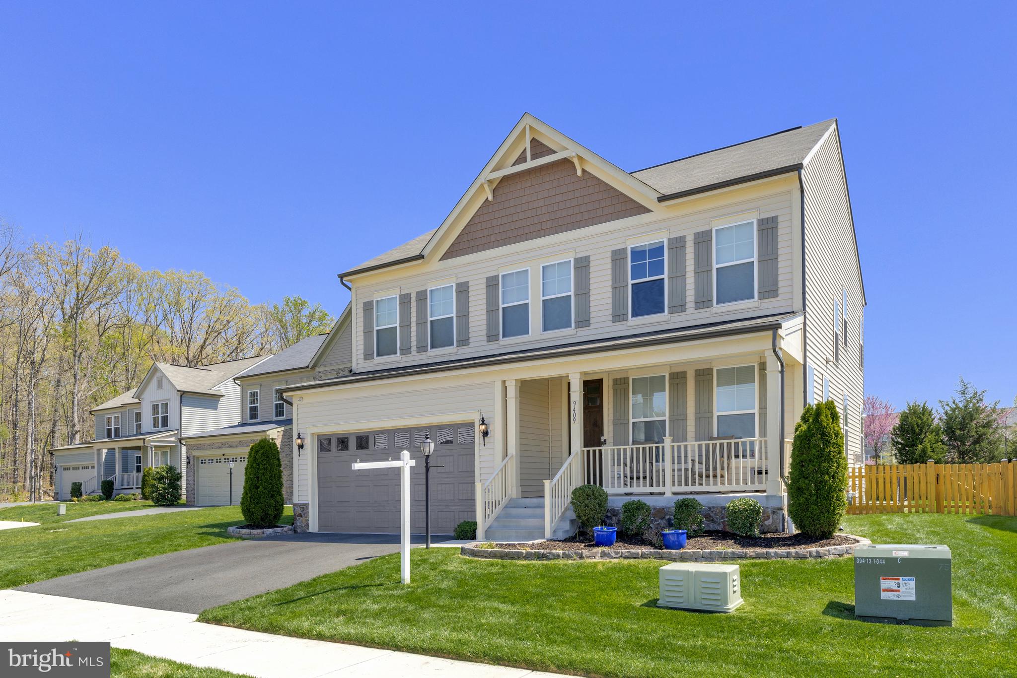 CAYDEN RIDGE - Residential