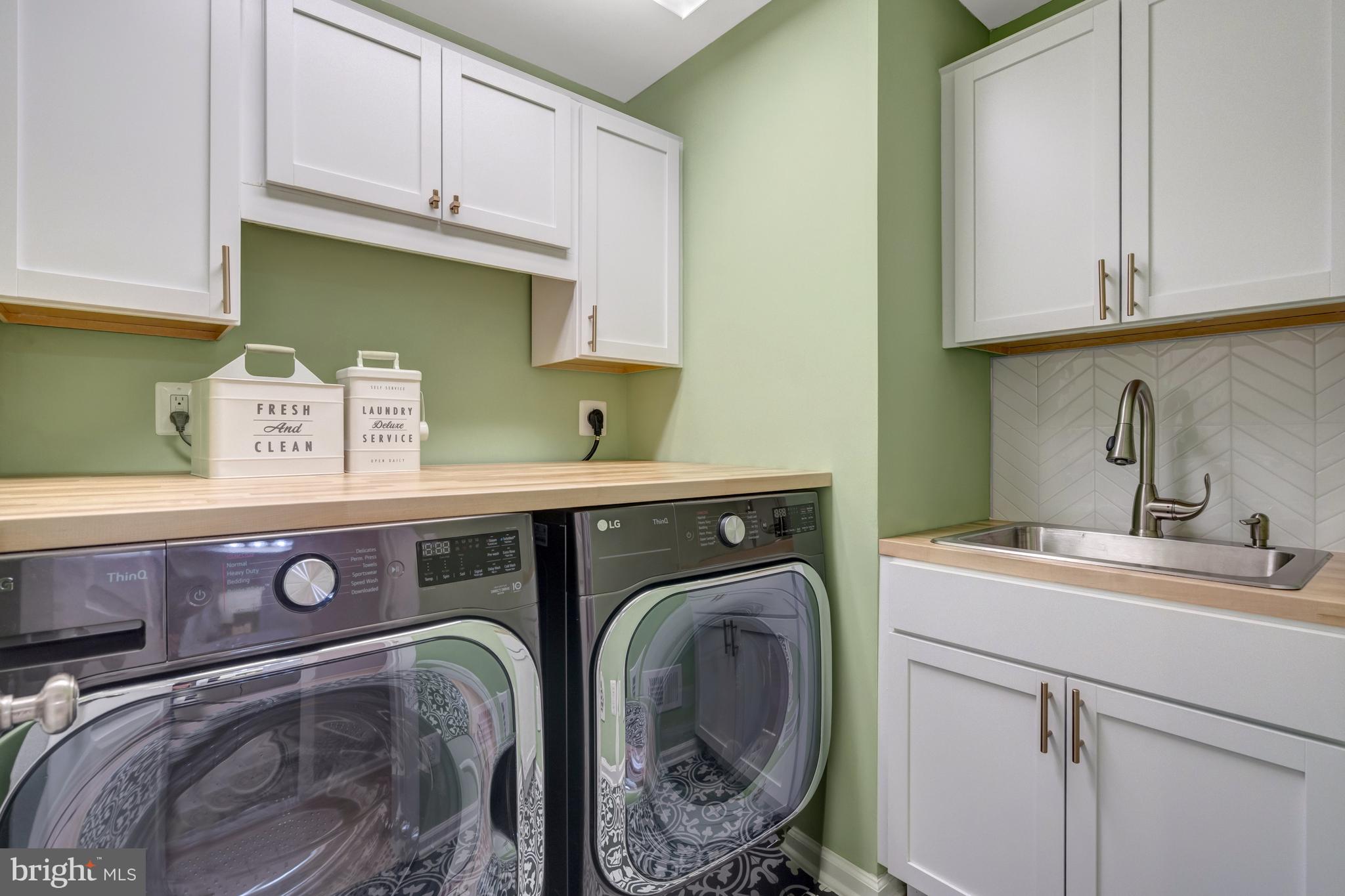 CAYDEN RIDGE - Residential