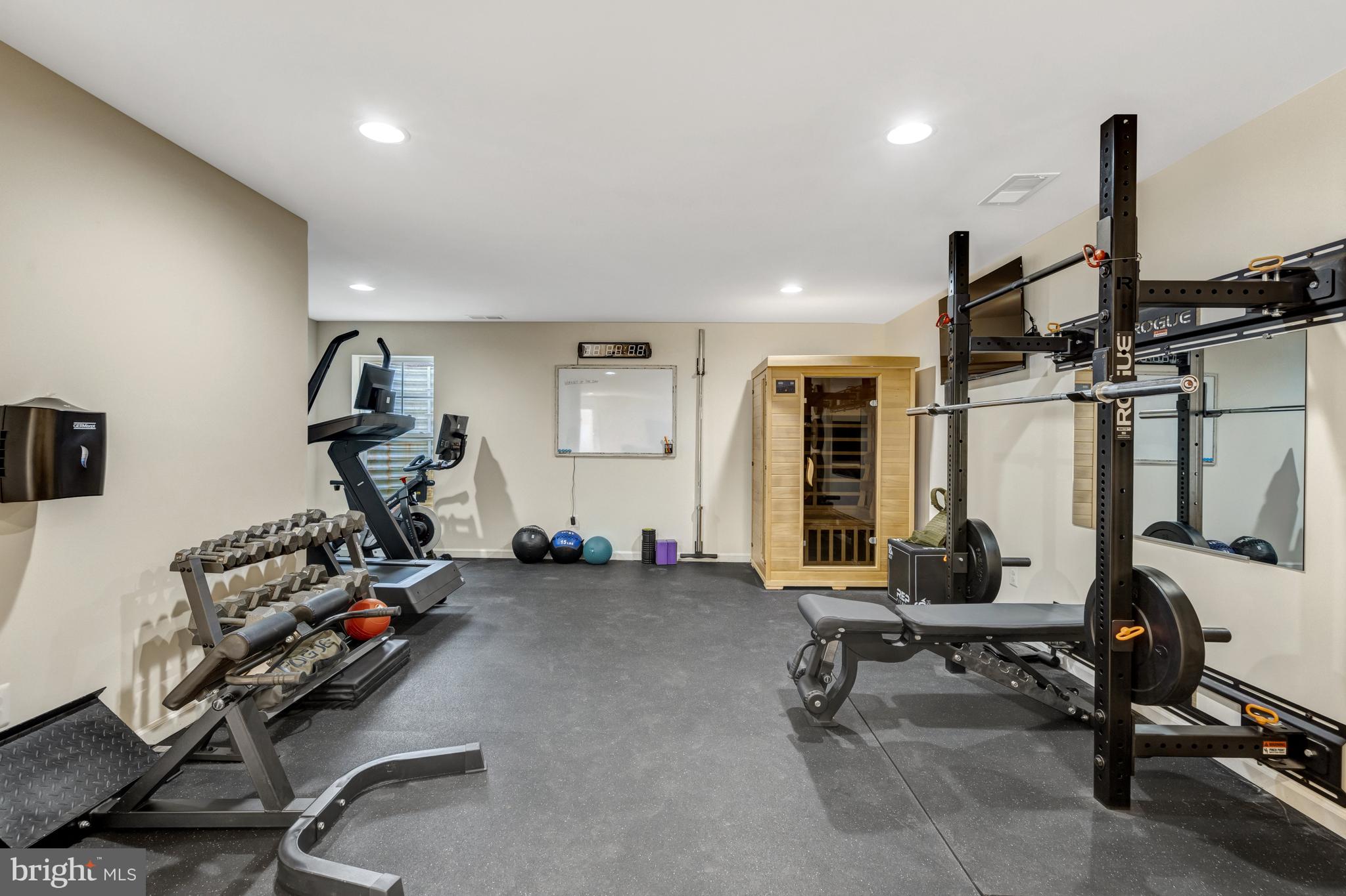 CAYDEN RIDGE - Residential