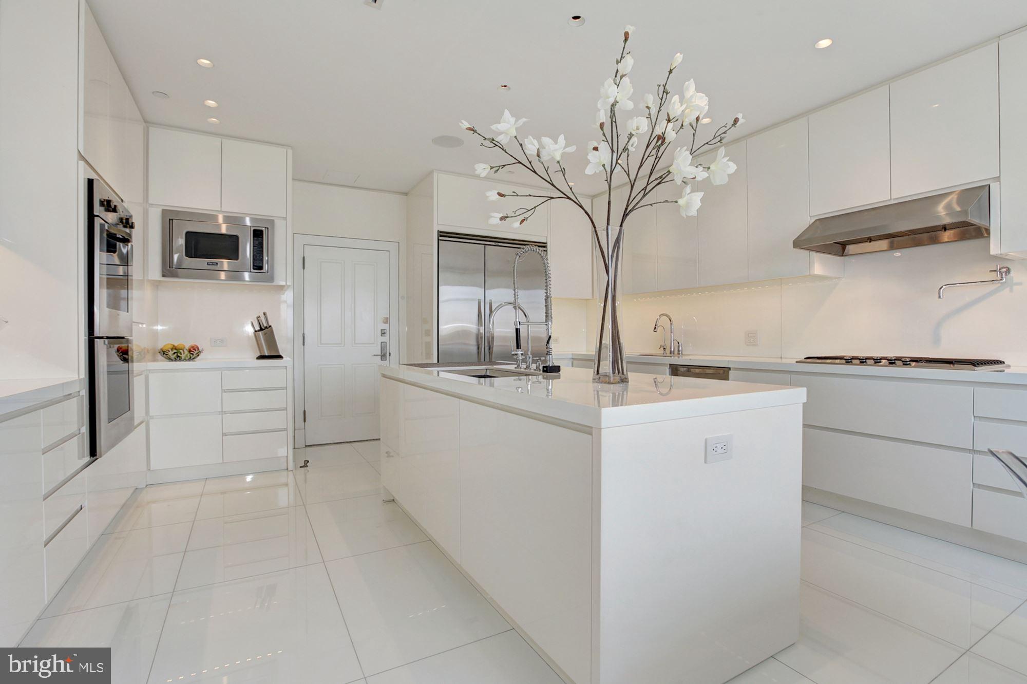 INNER HARBOR - Residential