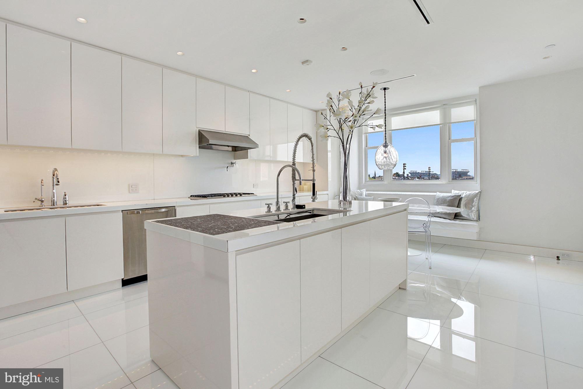 INNER HARBOR - Residential