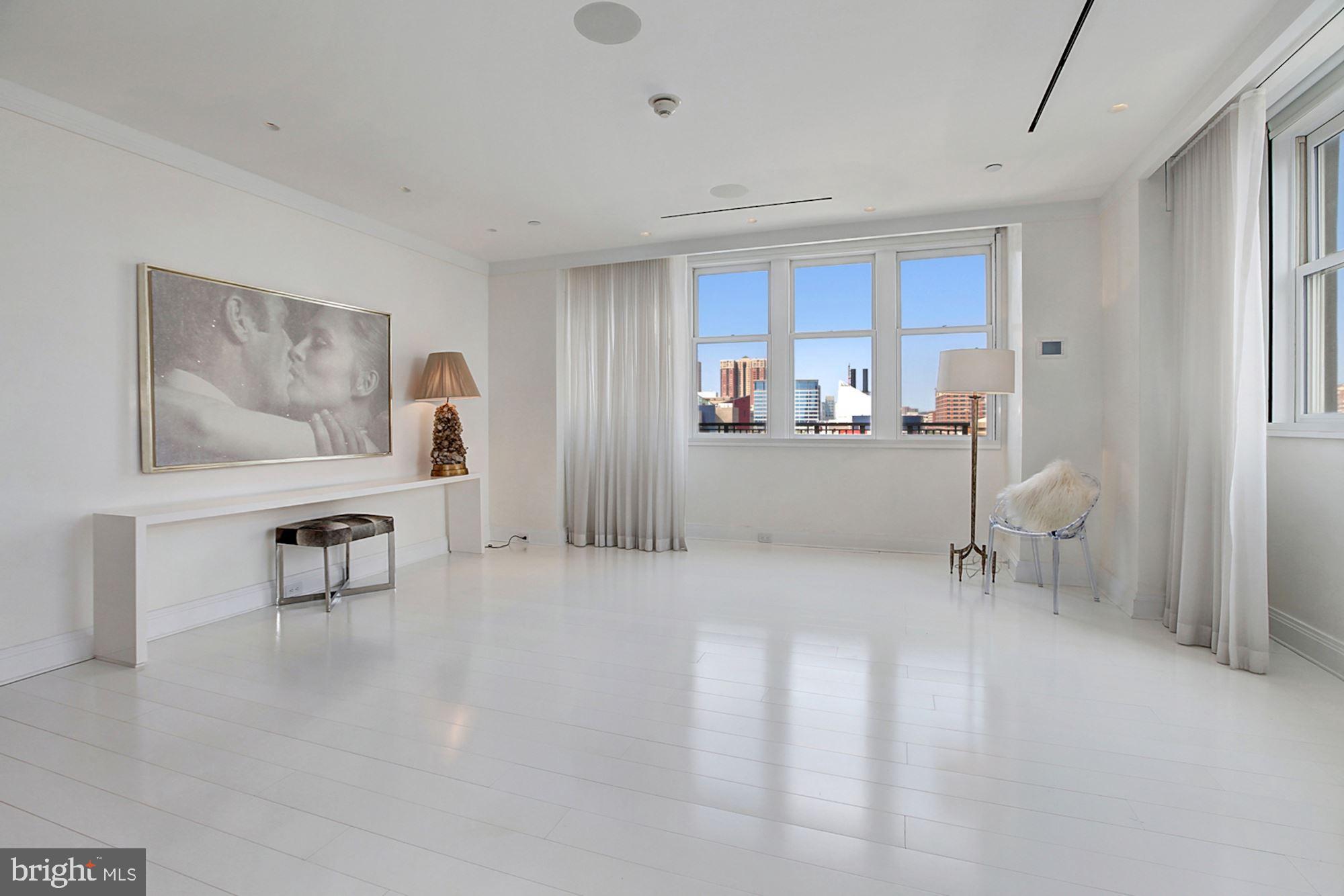 INNER HARBOR - Residential