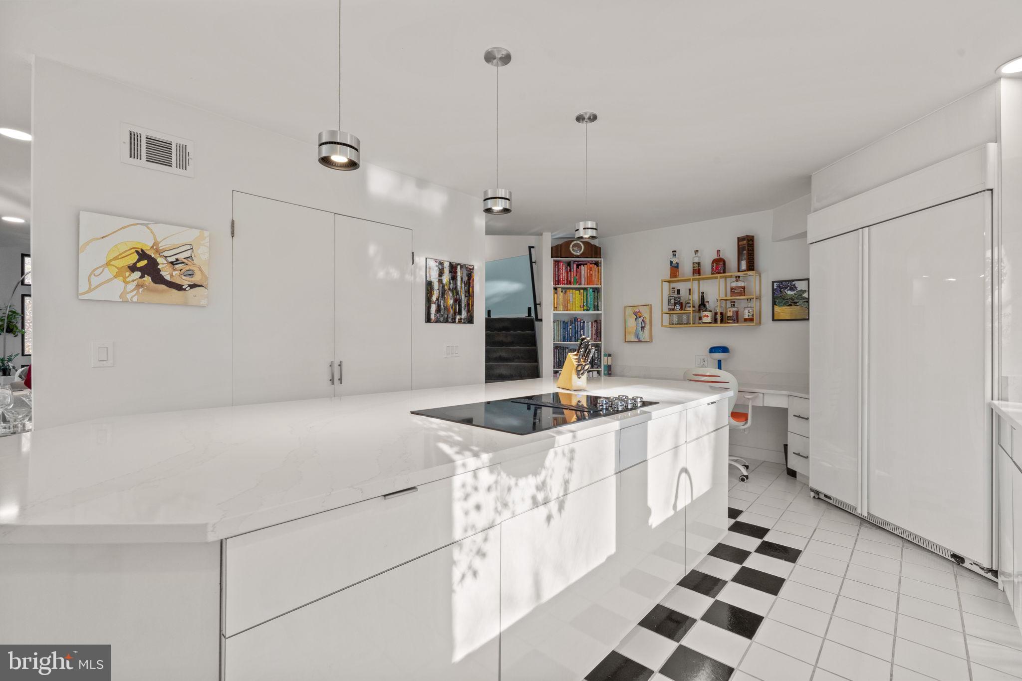 KINGS CONTRIVANCE - Residential