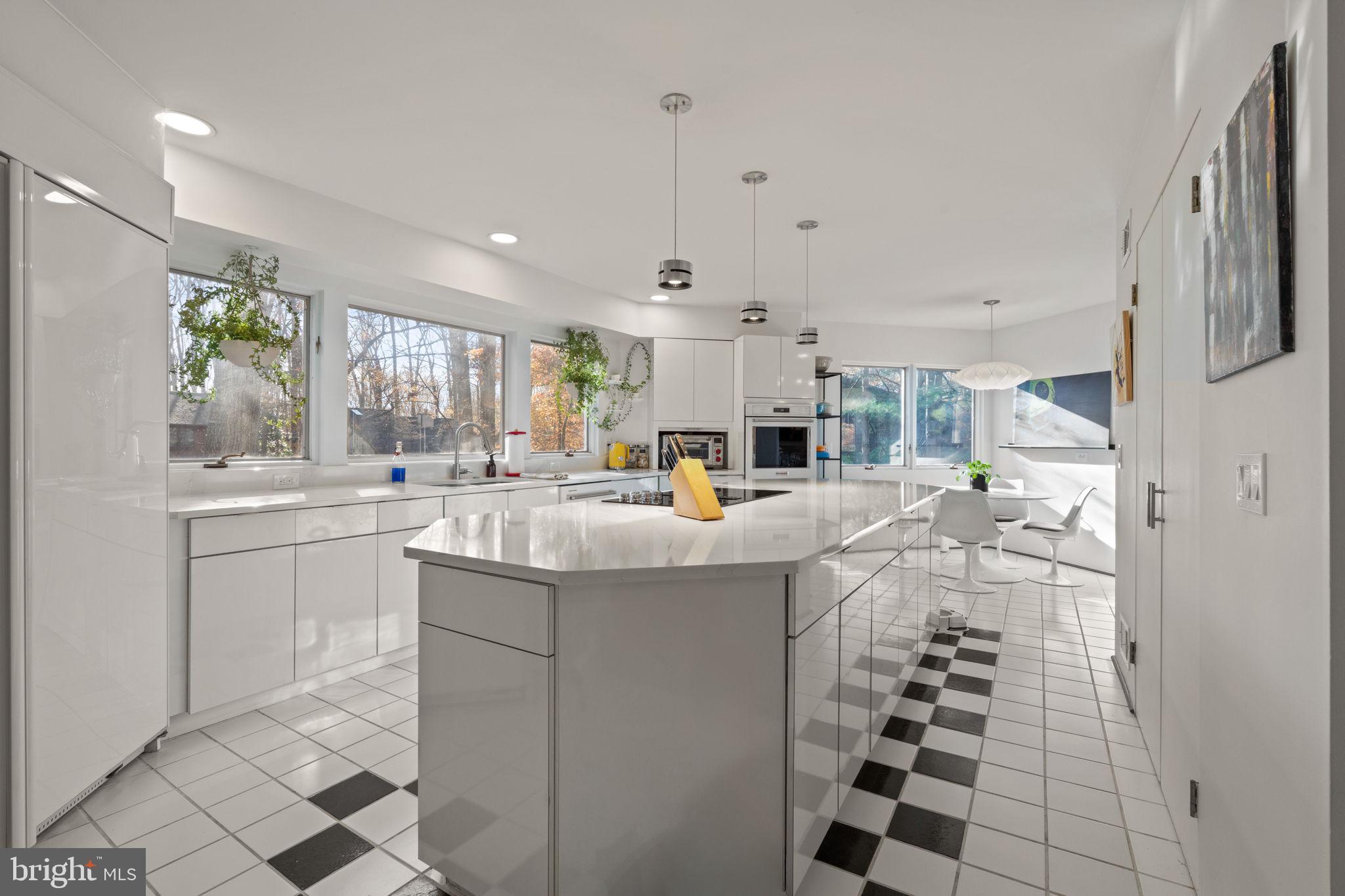 KINGS CONTRIVANCE - Residential