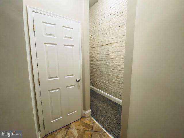 RESERVOIR HILL HISTORIC DISTRICT - Residential Lease