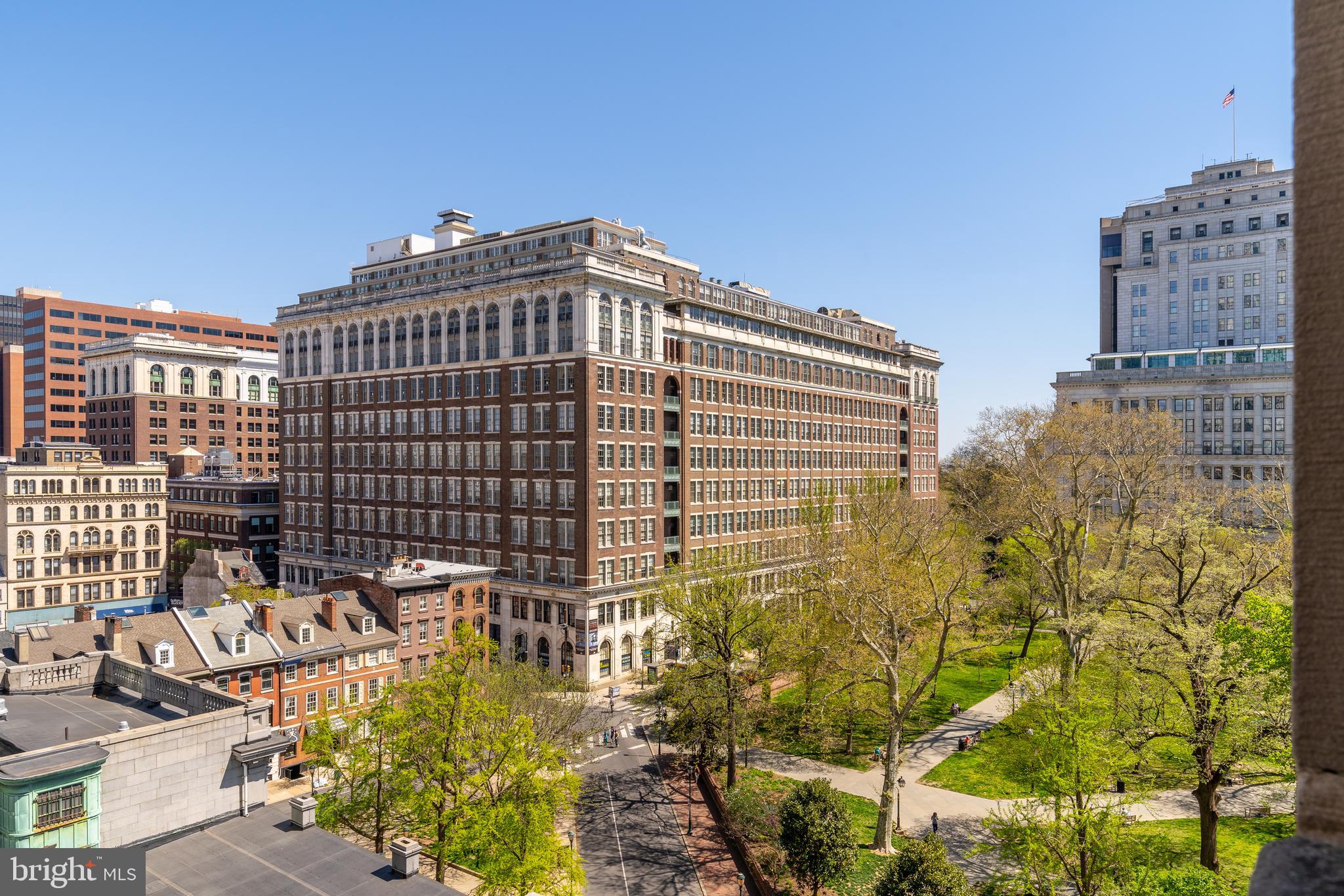 WASHINGTON SQ WEST - Residential