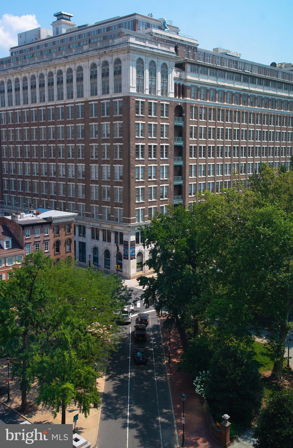 WASHINGTON SQ WEST - Residential