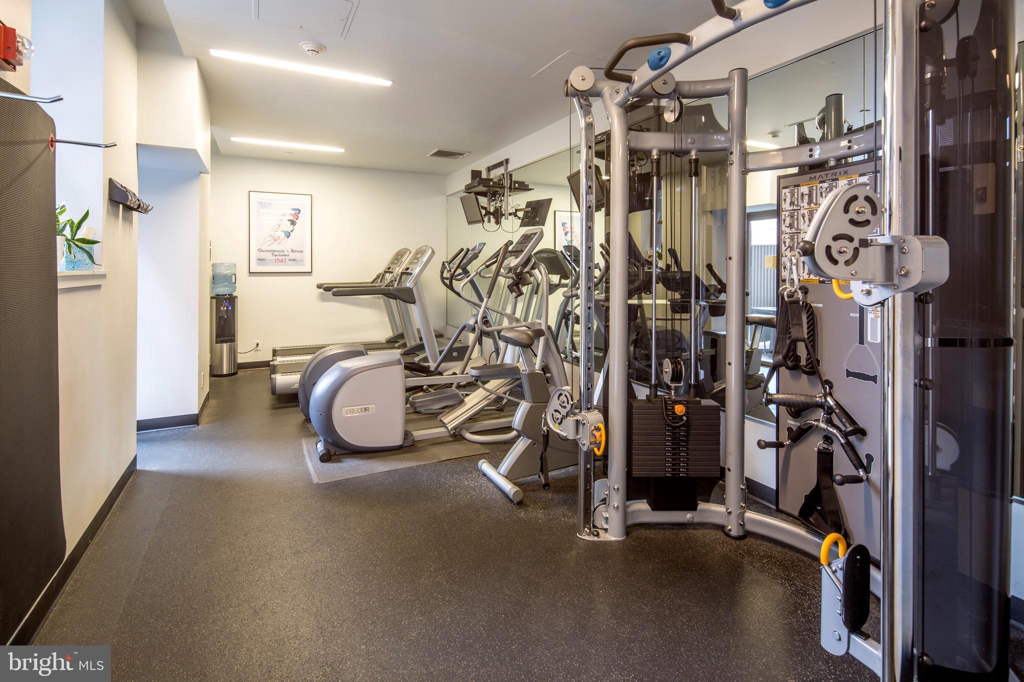 WASHINGTON SQ WEST - Residential