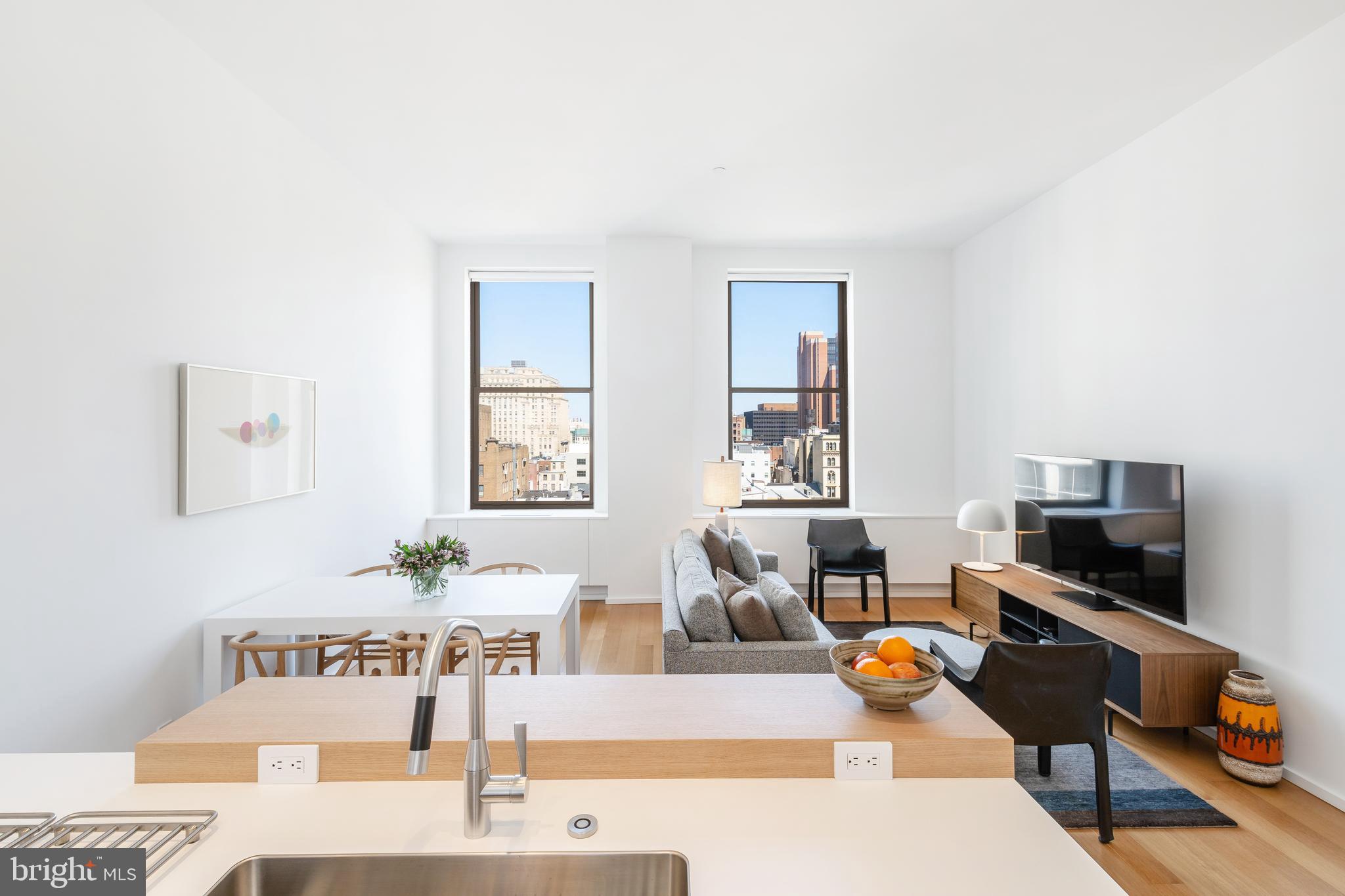 WASHINGTON SQ WEST - Residential