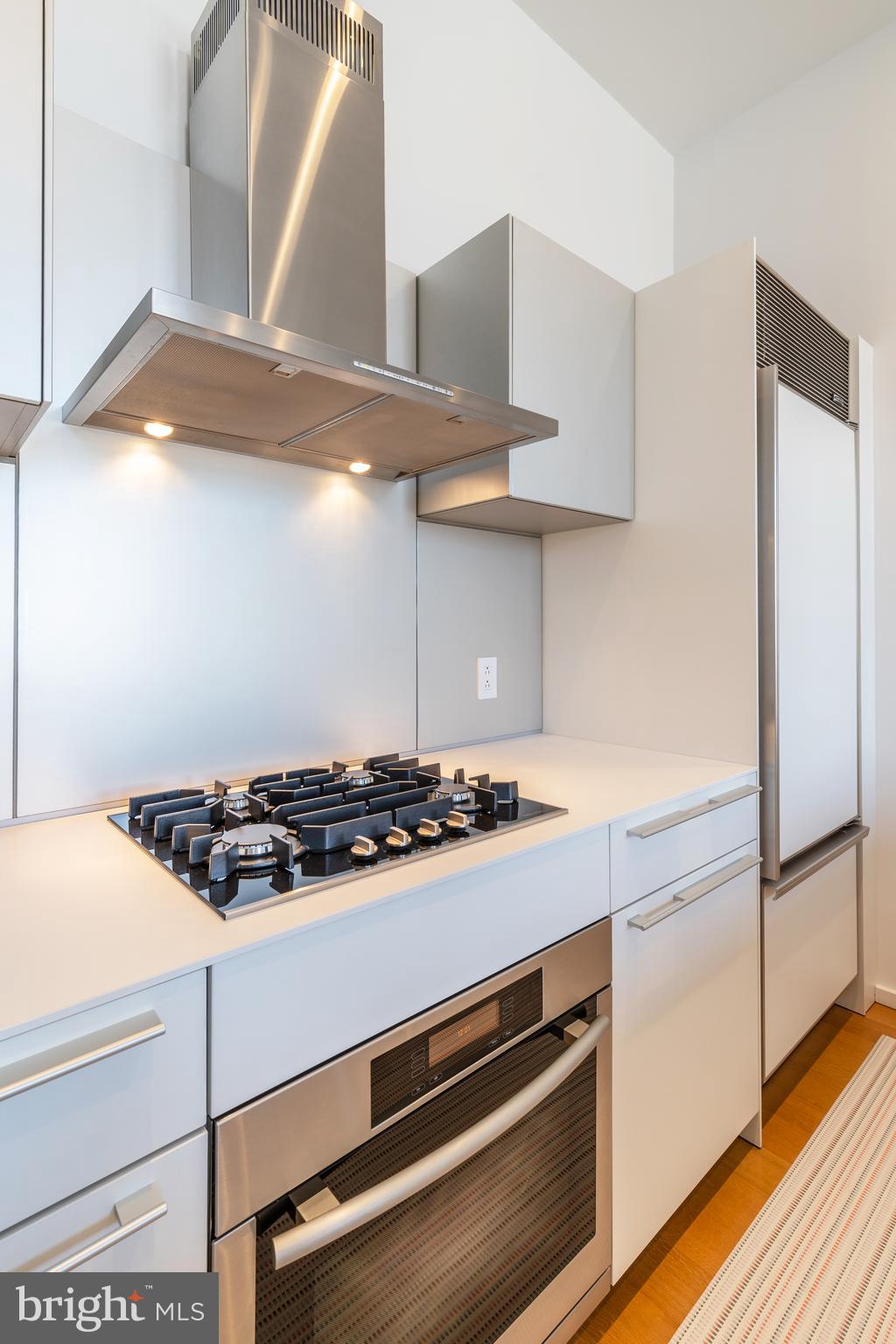 WASHINGTON SQ WEST - Residential