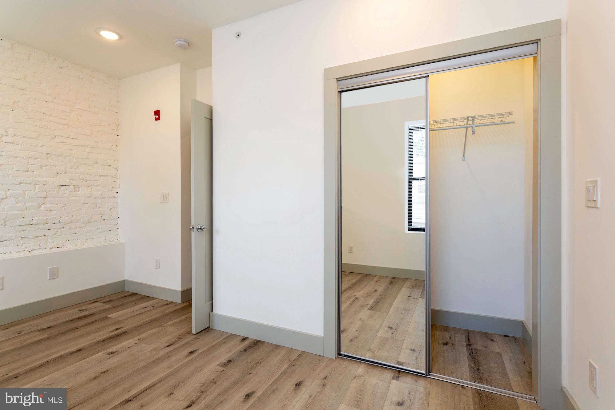 STRAWBERRY MANSION - Residential Income