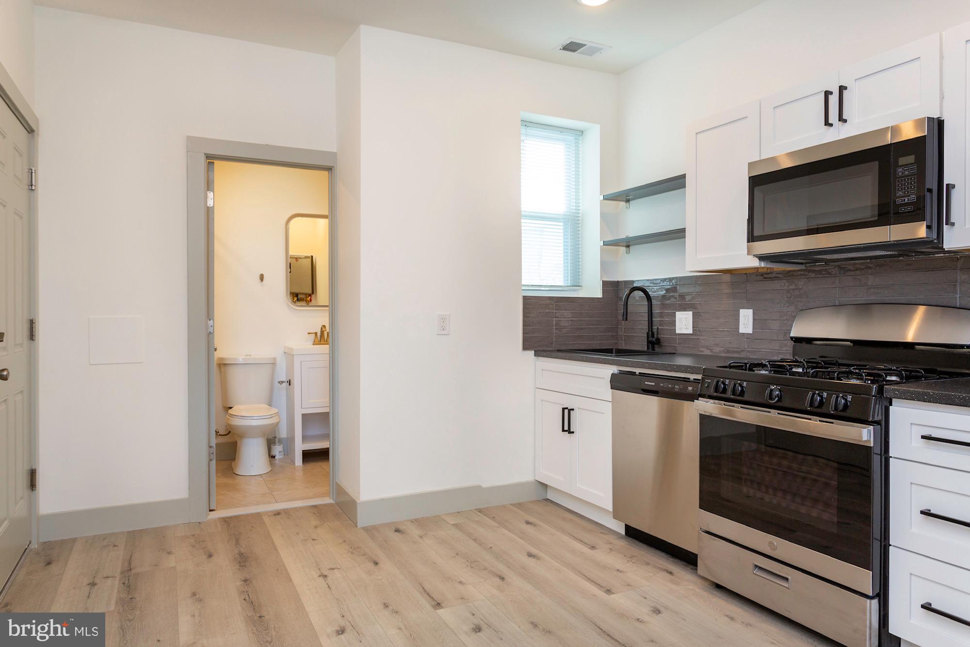 STRAWBERRY MANSION - Residential Income