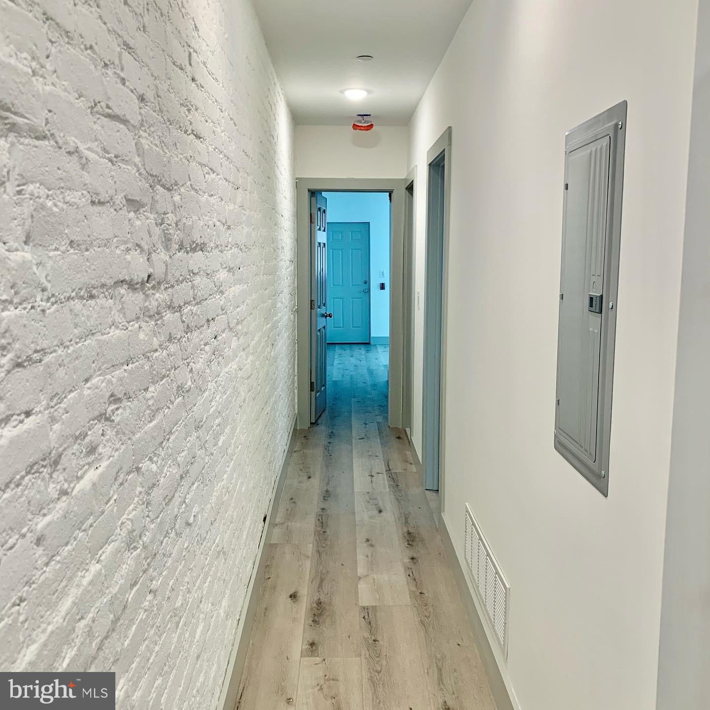 STRAWBERRY MANSION - Residential Income