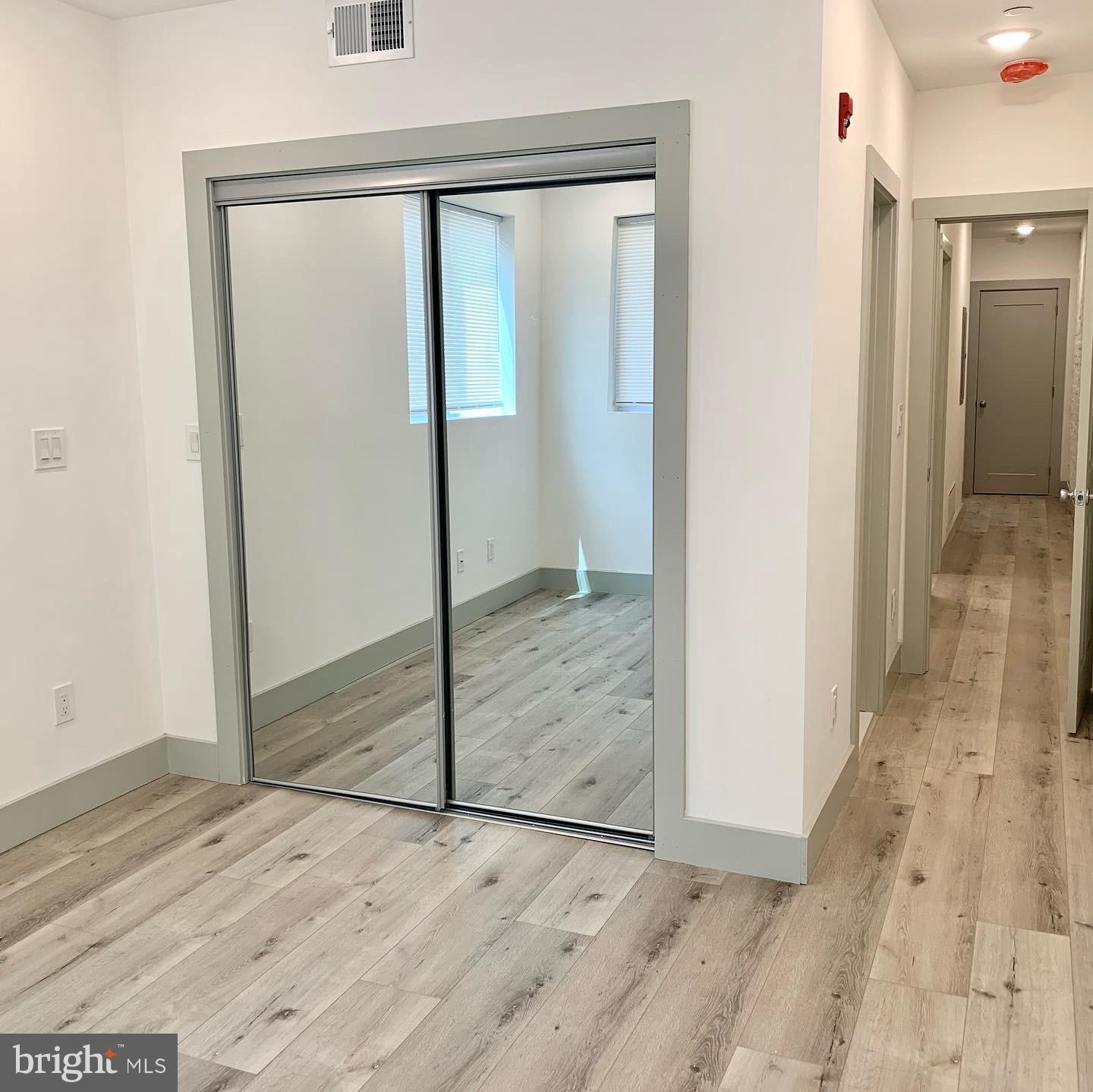 STRAWBERRY MANSION - Residential Income