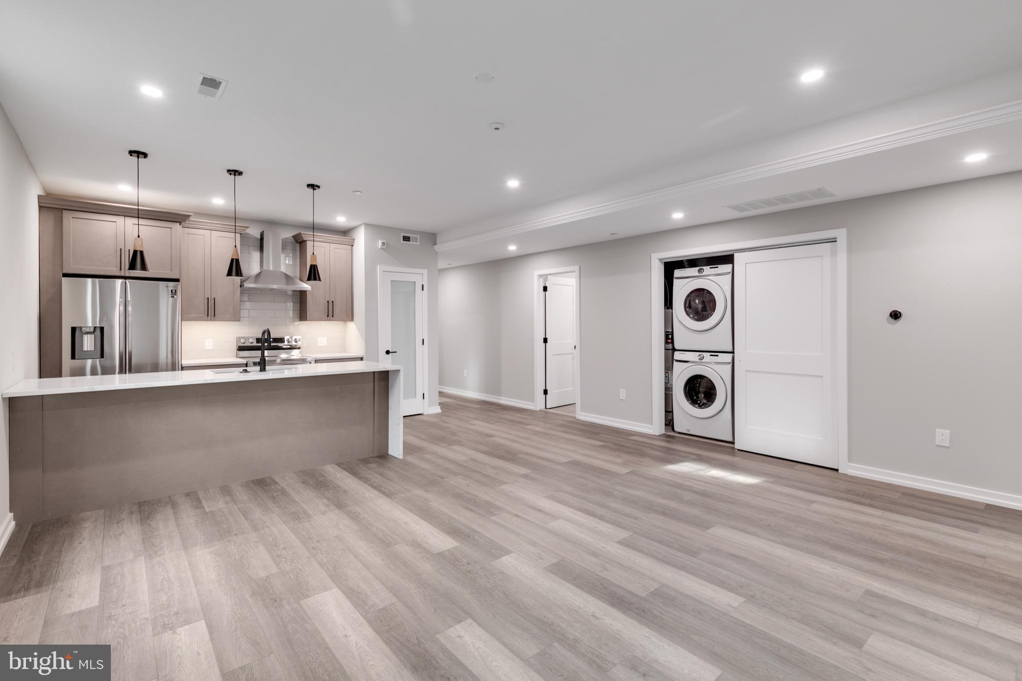 GRADUATE HOSPITAL - Residential Lease