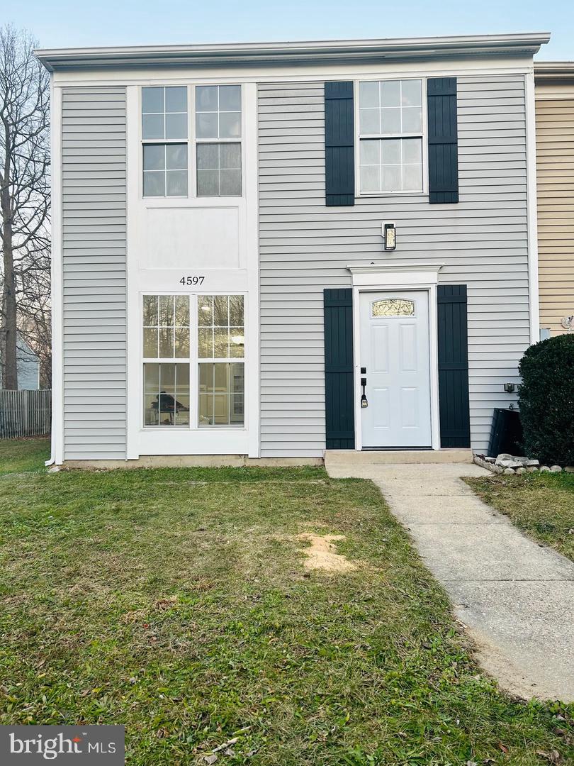 🚨🔥 FOR RENT NOW IN WALDORF, MD‼️
💥 3 BEDROOMS + 1.5 BATHROOMS 💥
📍 4597 GOLDENEYE PL, WALDORF, MD 20603
💰 ONLY $2,350/MONTH ‼️
✅ SPACIOUS HOME
✅ GREAT LOCATION
✅ PERFECT FOR FAMILY OR ROOMMATES