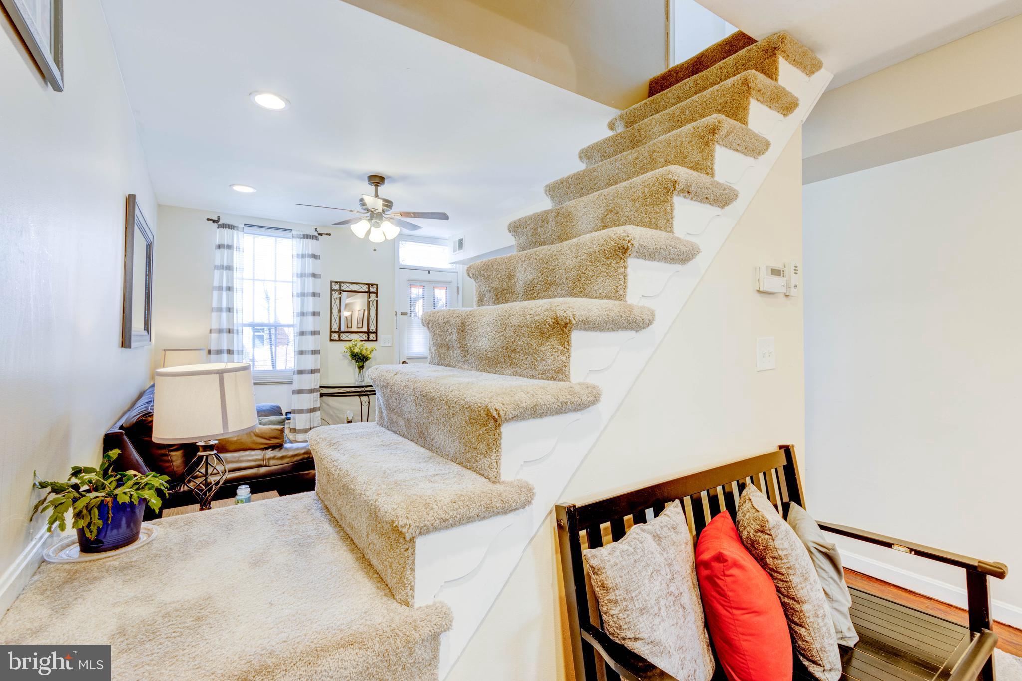 LOCUST POINT - Residential