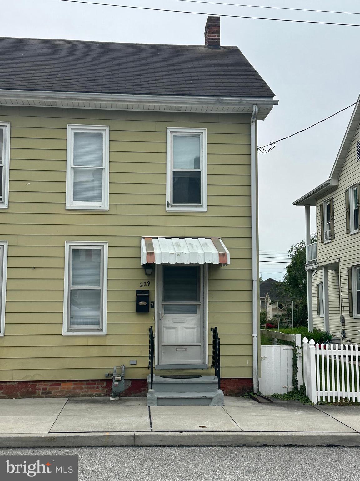 229 LOCUST STREET
