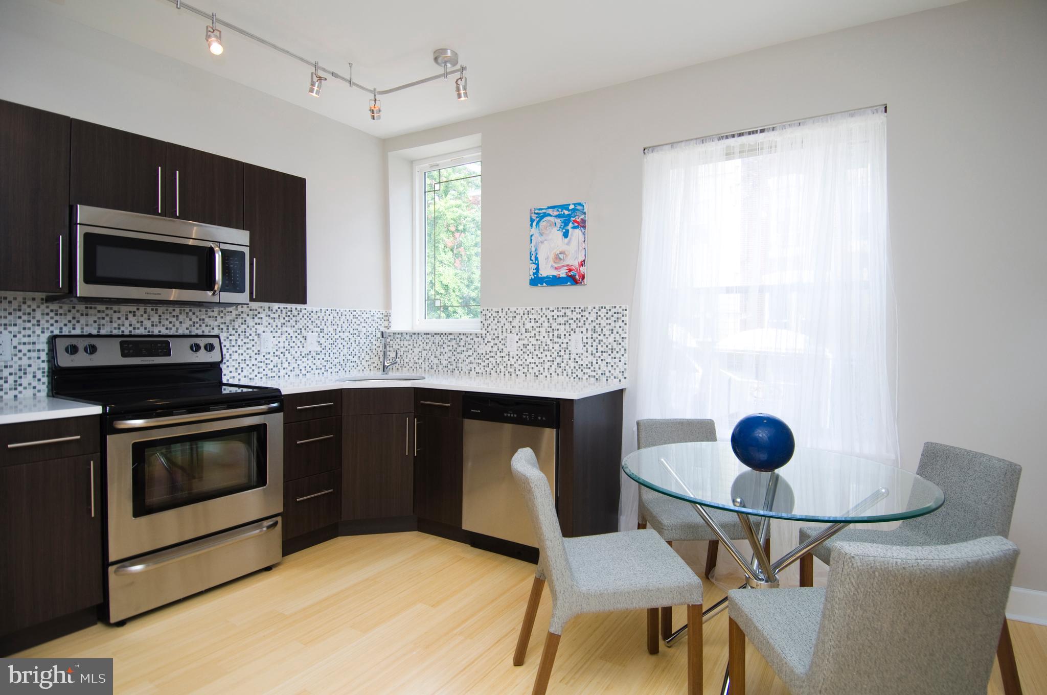 GRADUATE HOSPITAL - Residential Lease