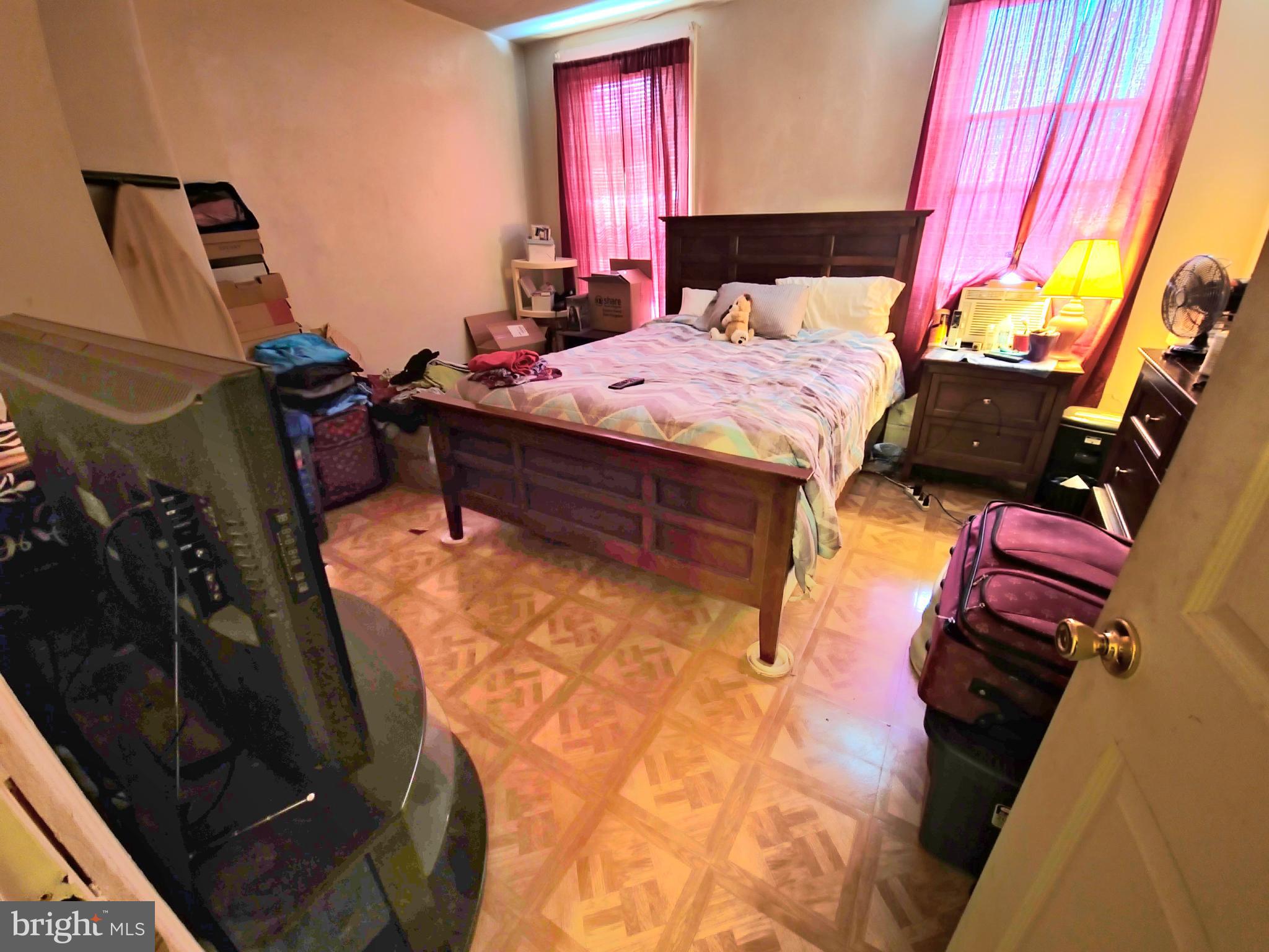 PHILADELPHIA (NORTH) - Residential