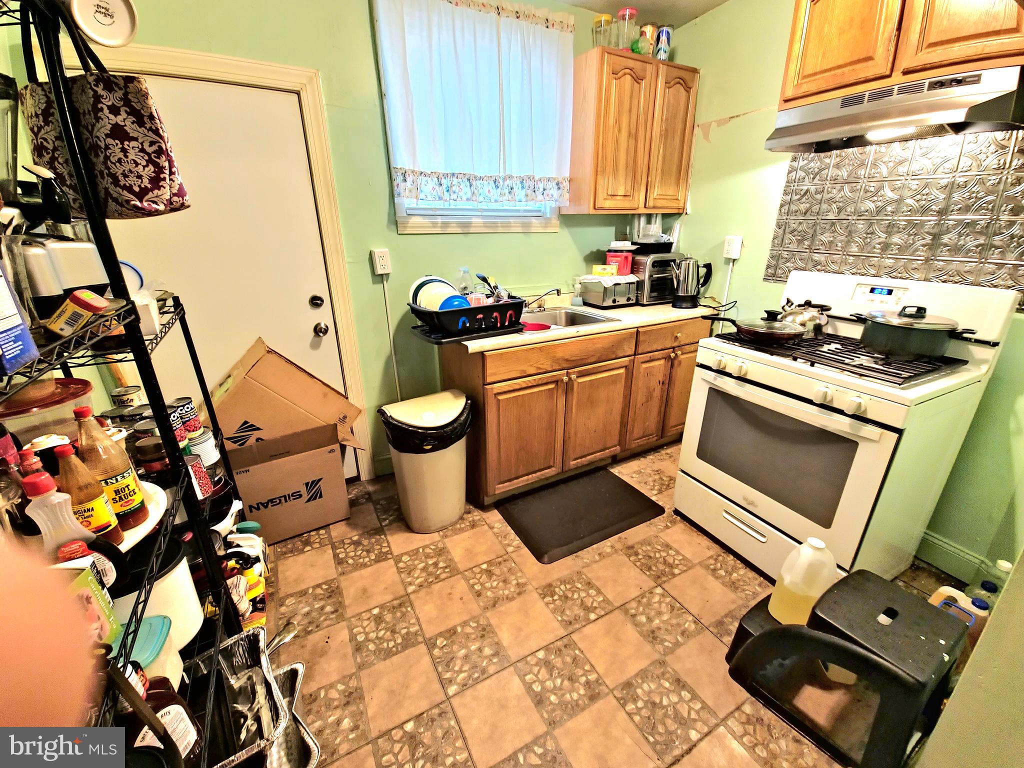 PHILADELPHIA (NORTH) - Residential