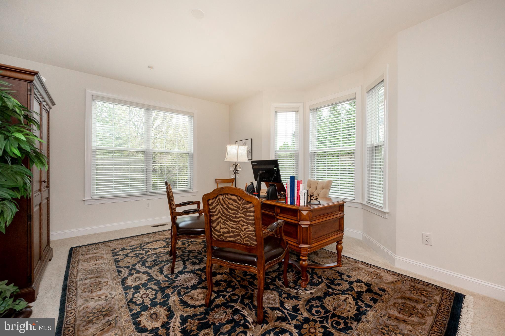 RAVENS CLAW - Residential