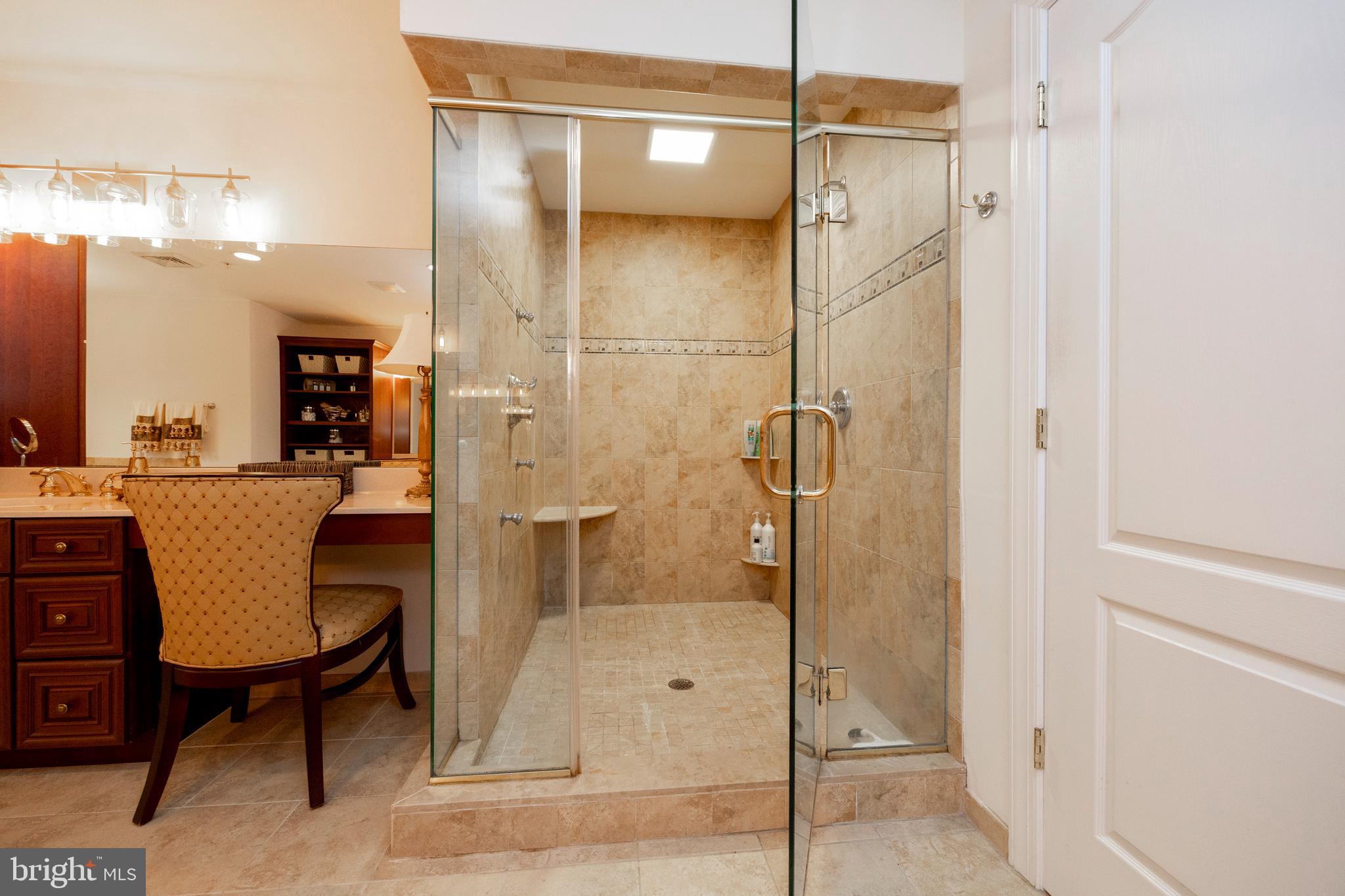 RAVENS CLAW - Residential