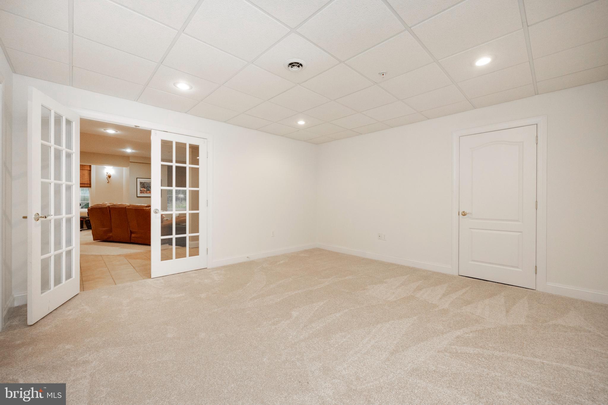 RAVENS CLAW - Residential