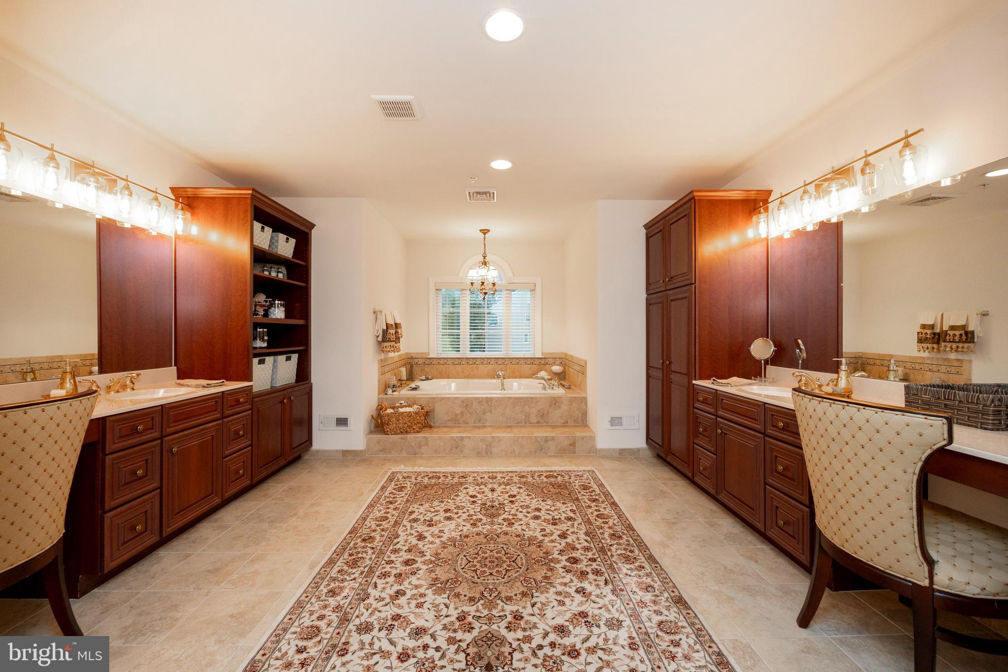 RAVENS CLAW - Residential