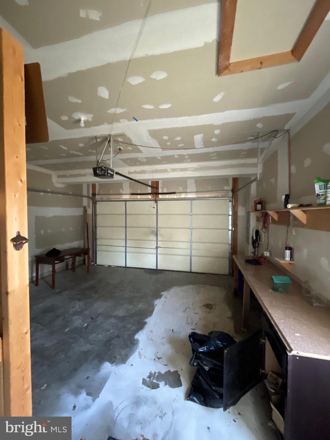 BROOKFIELD - Residential