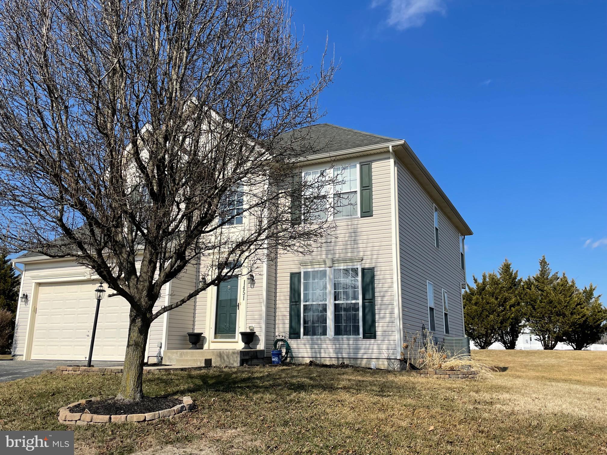 BROOKFIELD - Residential