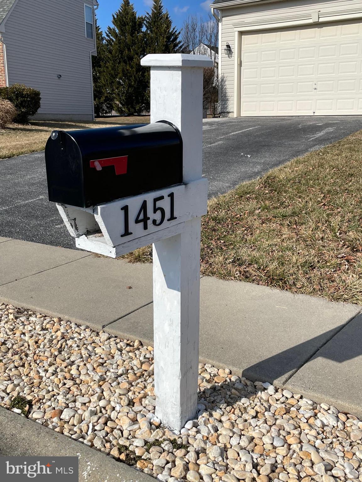 BROOKFIELD - Residential