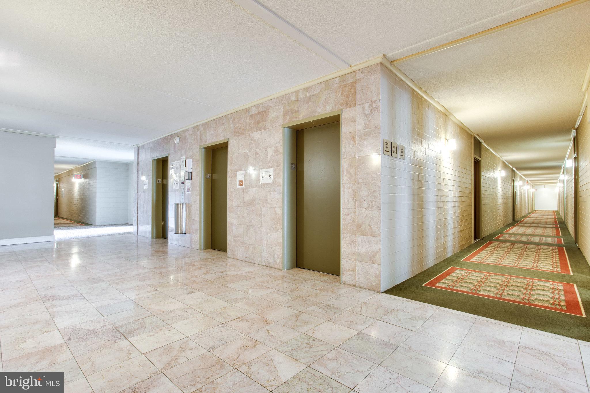 WOODLAKE TOWERS - Residential