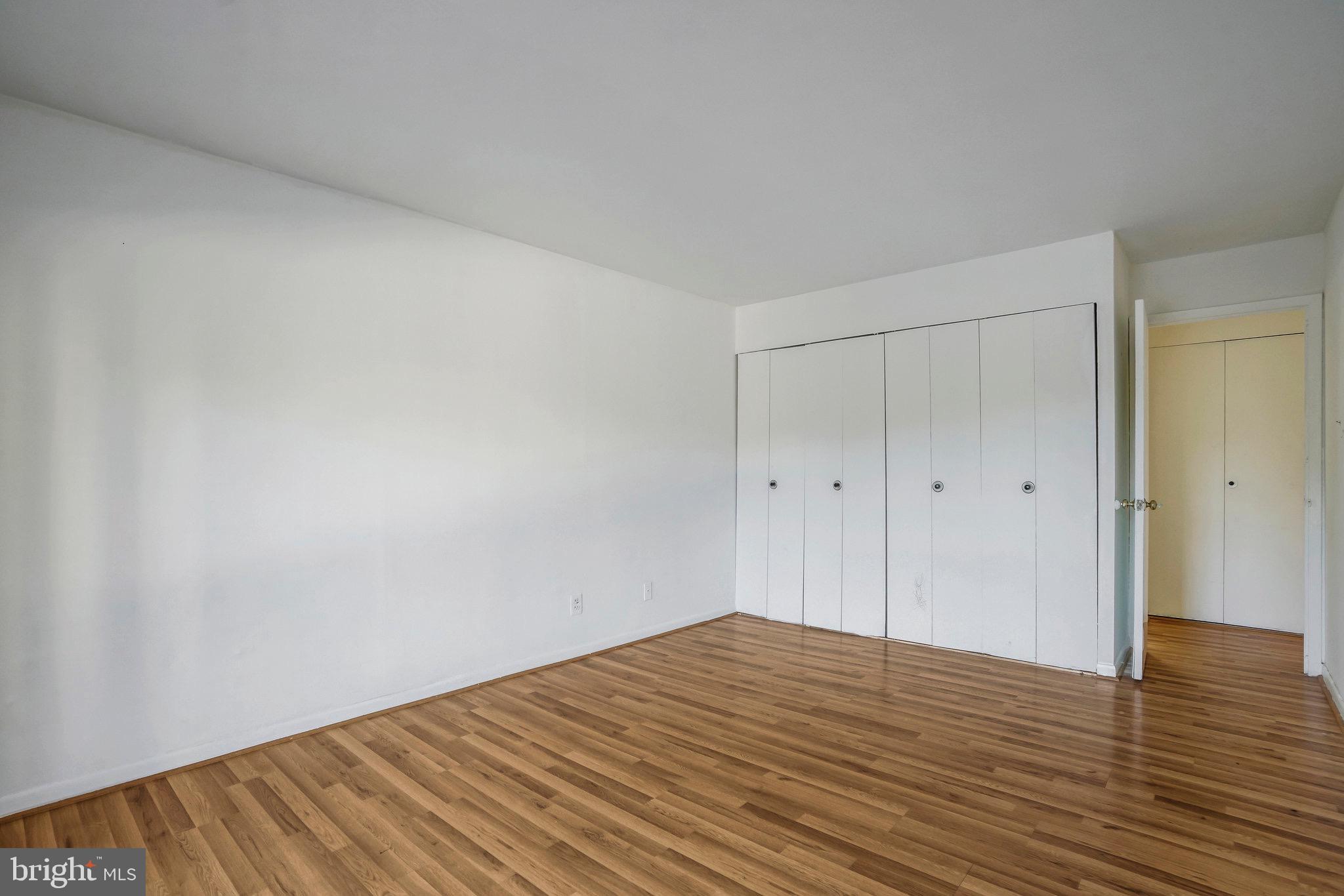 WOODLAKE TOWERS - Residential