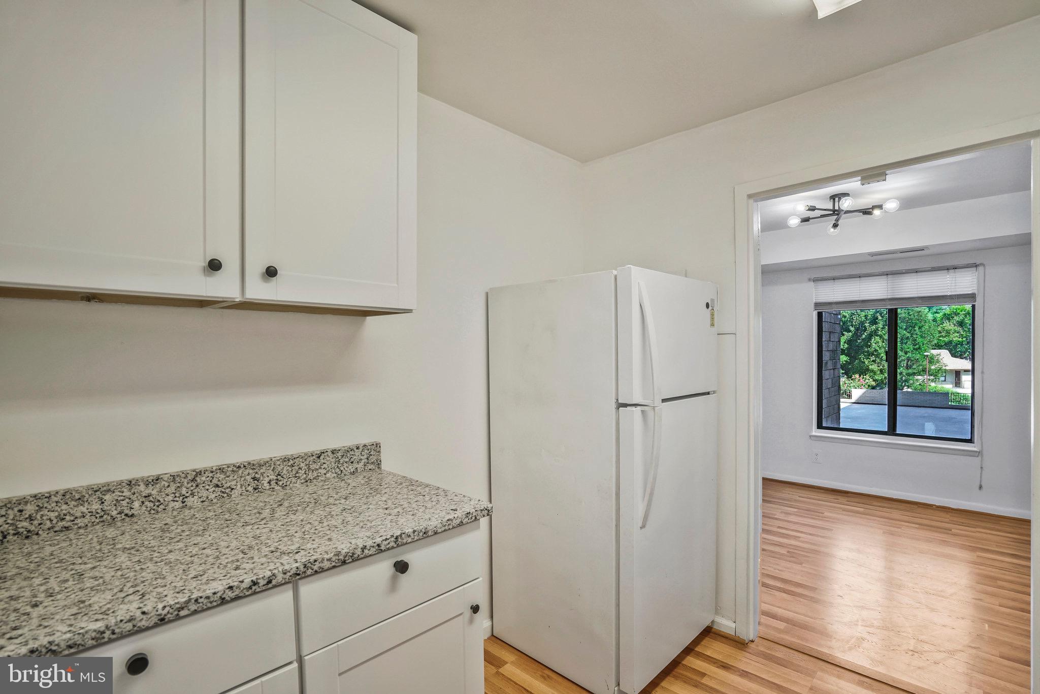 WOODLAKE TOWERS - Residential