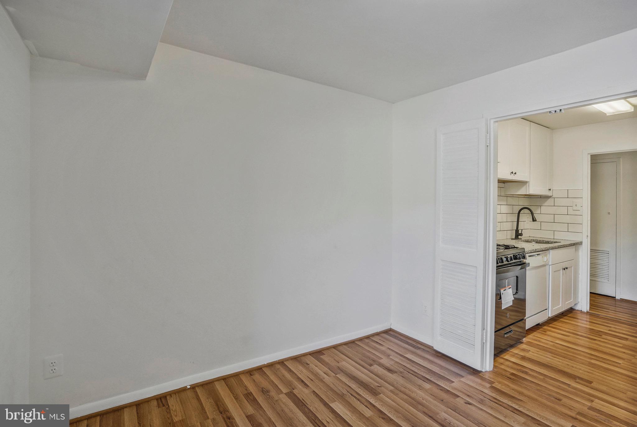 WOODLAKE TOWERS - Residential