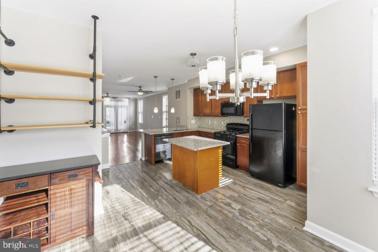 MELODY LANDING - Residential Lease