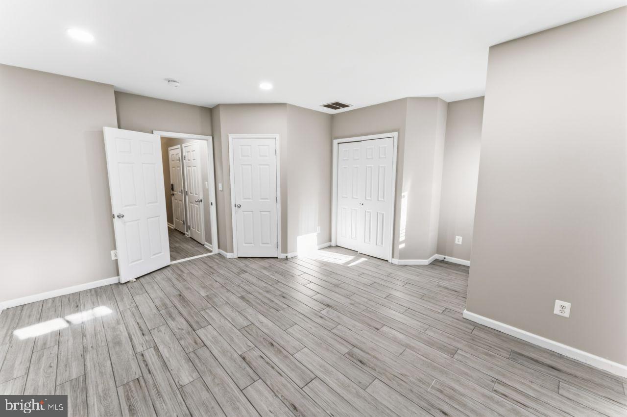 MELODY LANDING - Residential Lease