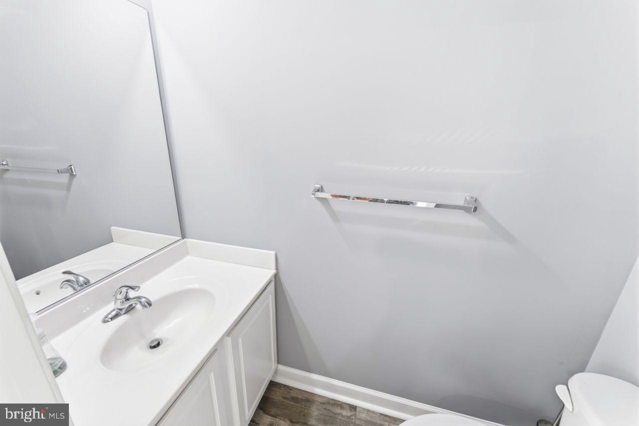 MELODY LANDING - Residential Lease