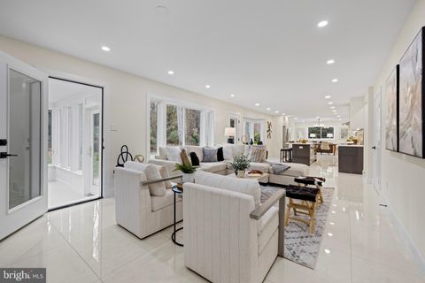 8355 ALVORD STREET MCLEAN VA 22102