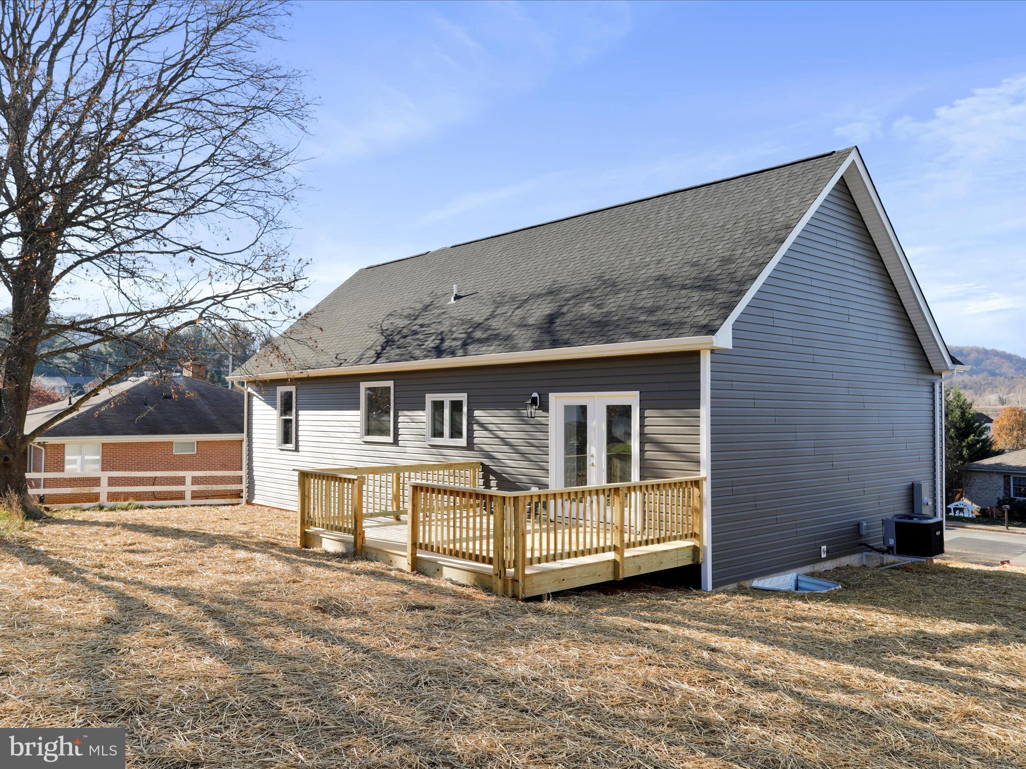 BEAU RIDGE - Residential