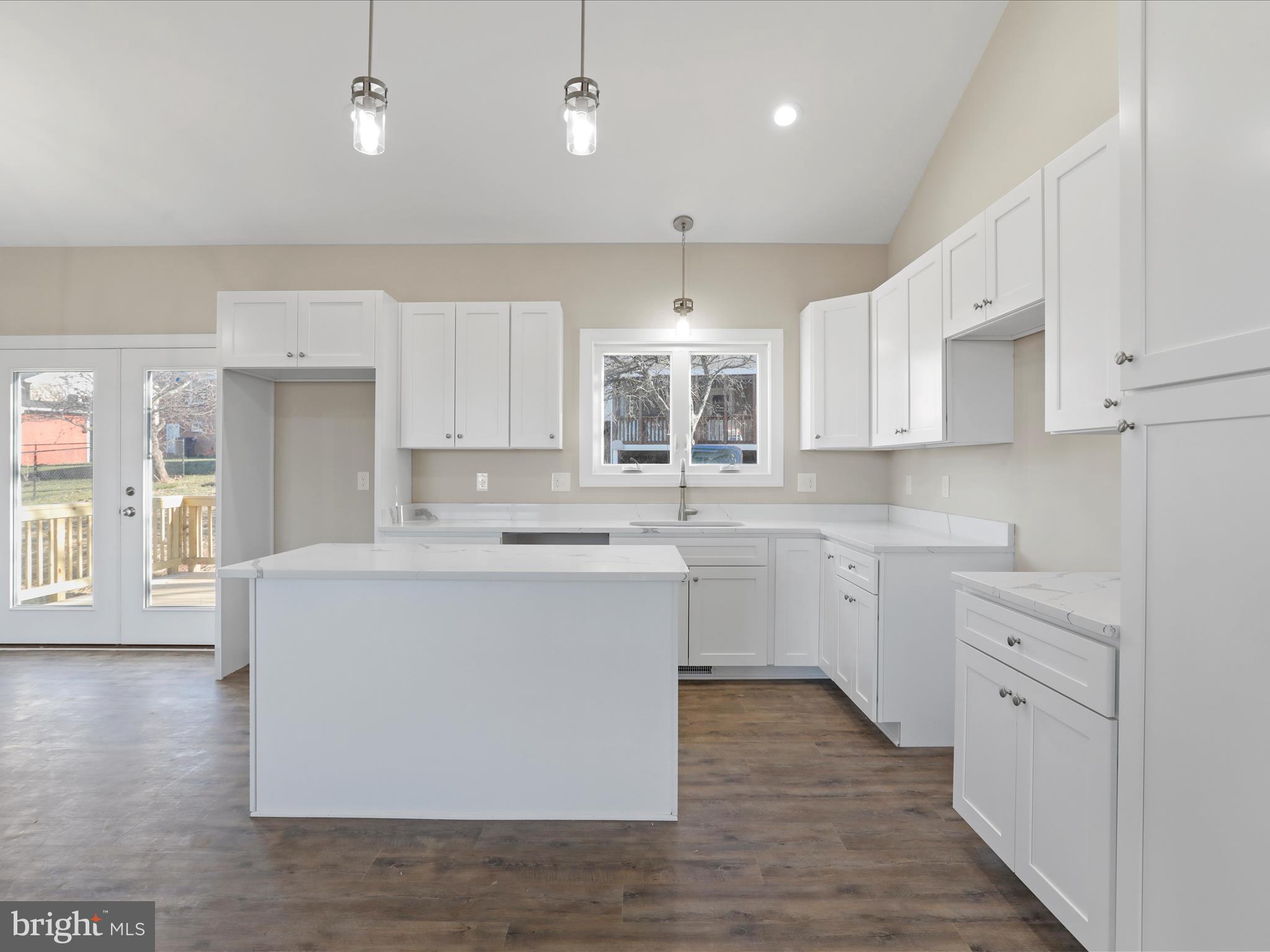 BEAU RIDGE - Residential