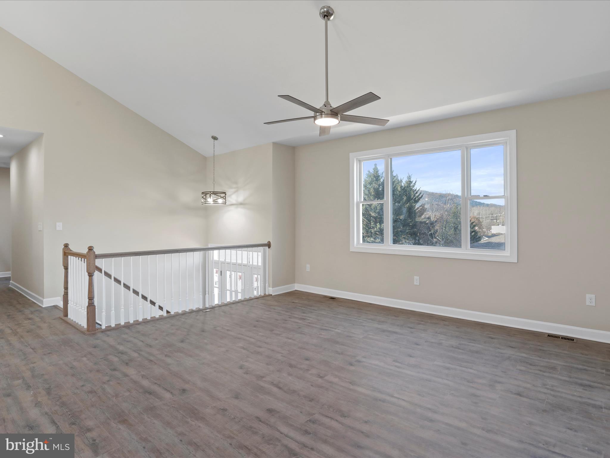 BEAU RIDGE - Residential