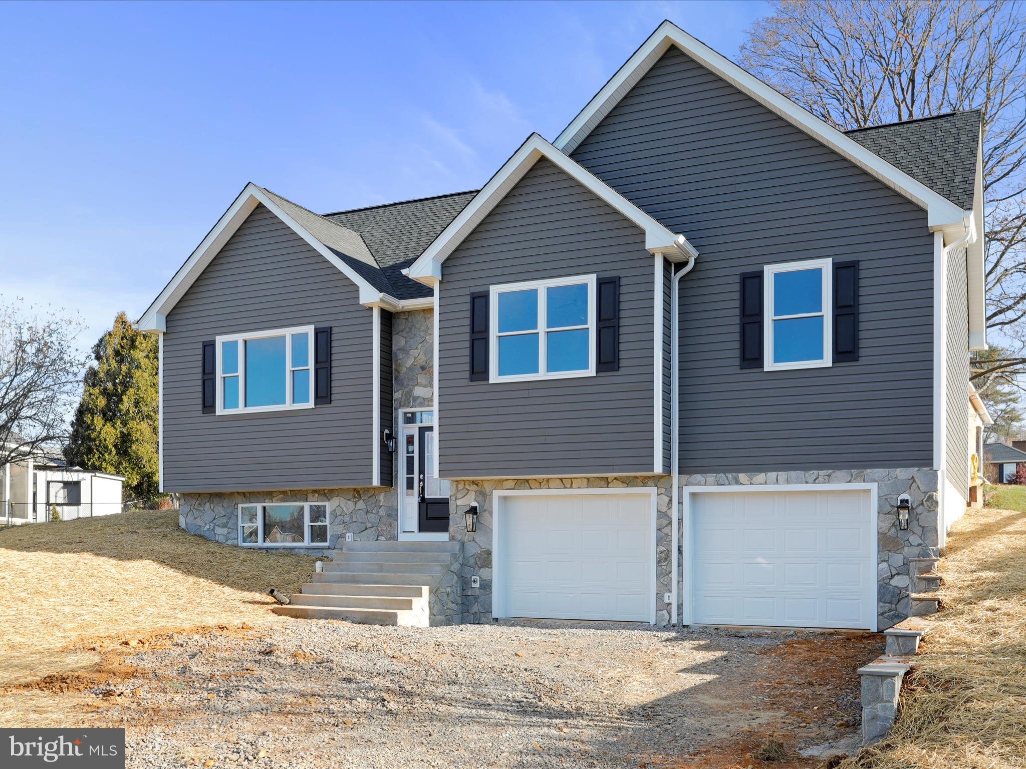 BEAU RIDGE - Residential