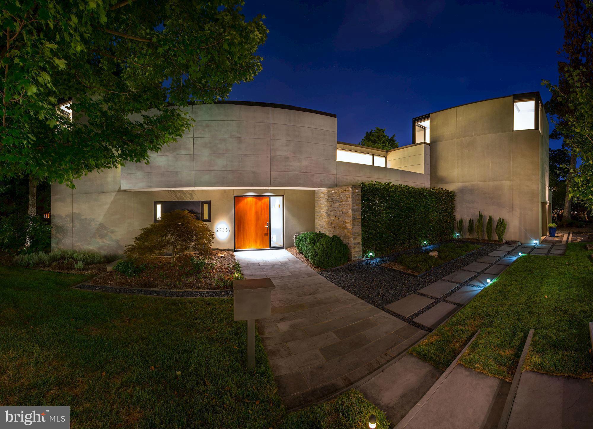 ARLINGTON RIDGE - Residential